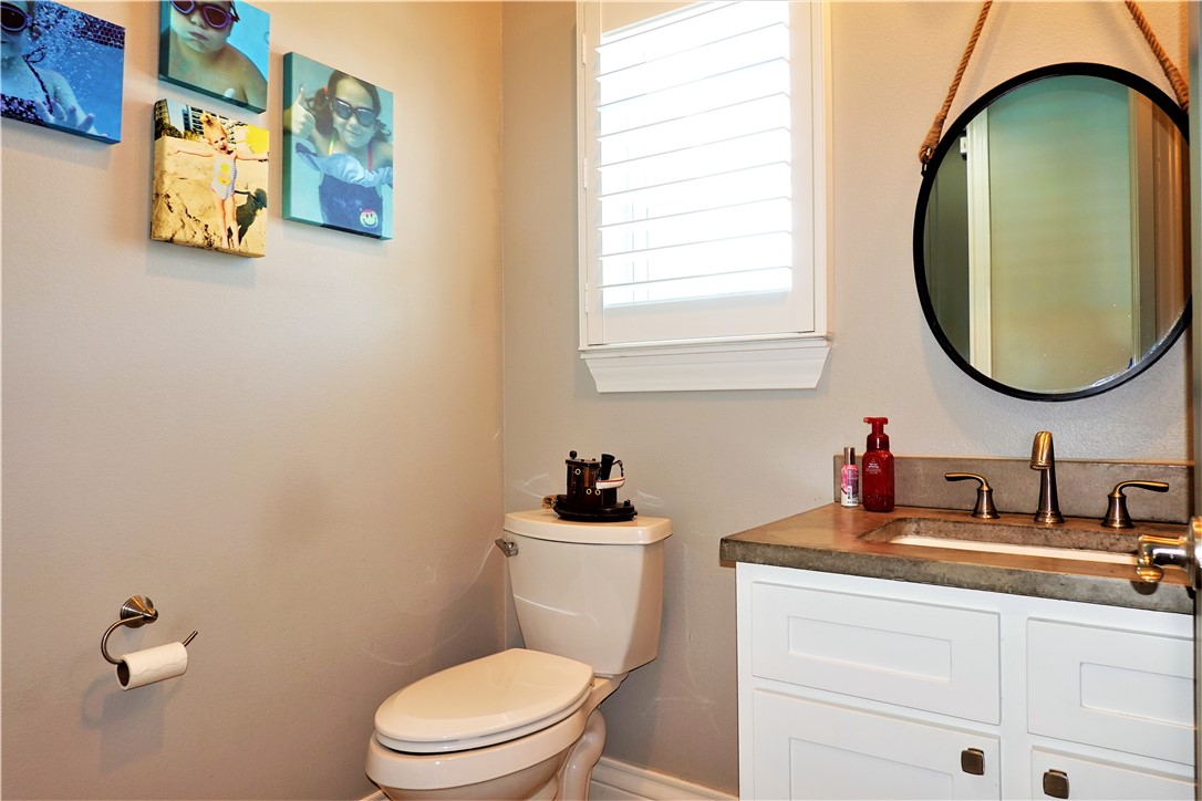 318 Pebble Beach Dr Property Photo 37