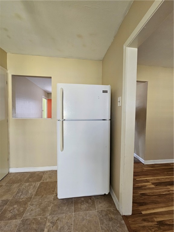 1517 Ocean Dr 4 Property Photo 5