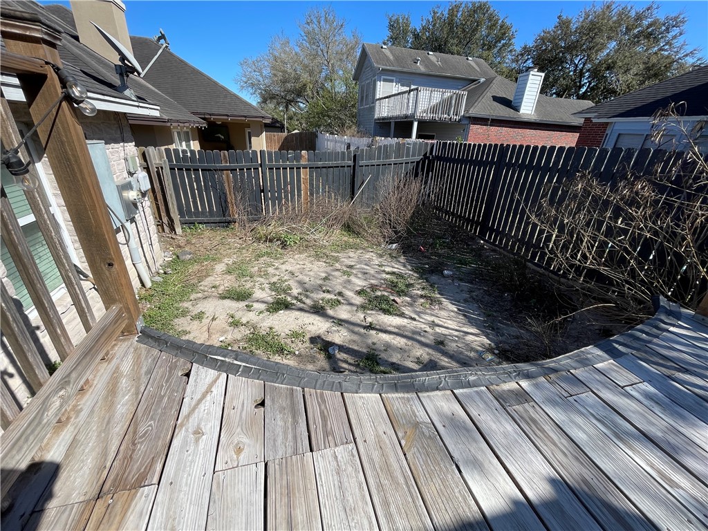 3909 Alta Vista Dr Property Photo 38