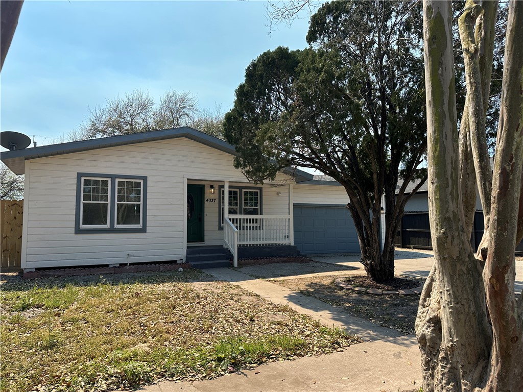 4037 Barnes St Property Photo