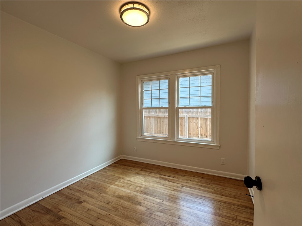 4037 Barnes St Property Photo 9