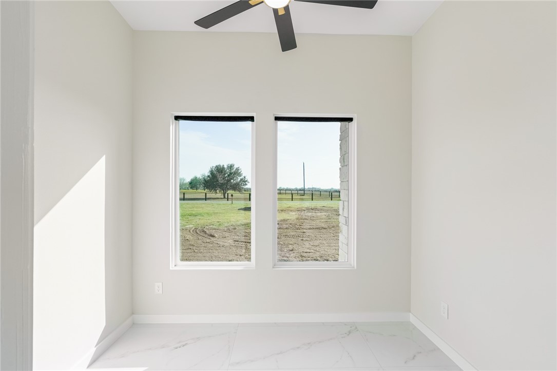 21088 Donegal Rd Road Property Photo 15