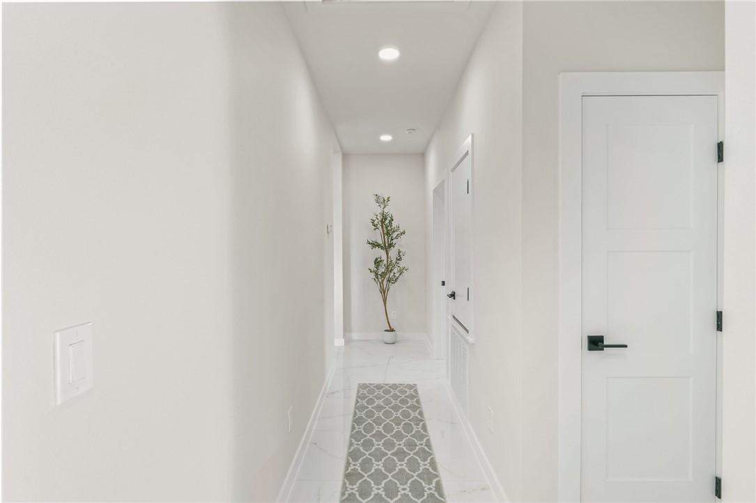 21088 Donegal Rd Road Property Photo 17