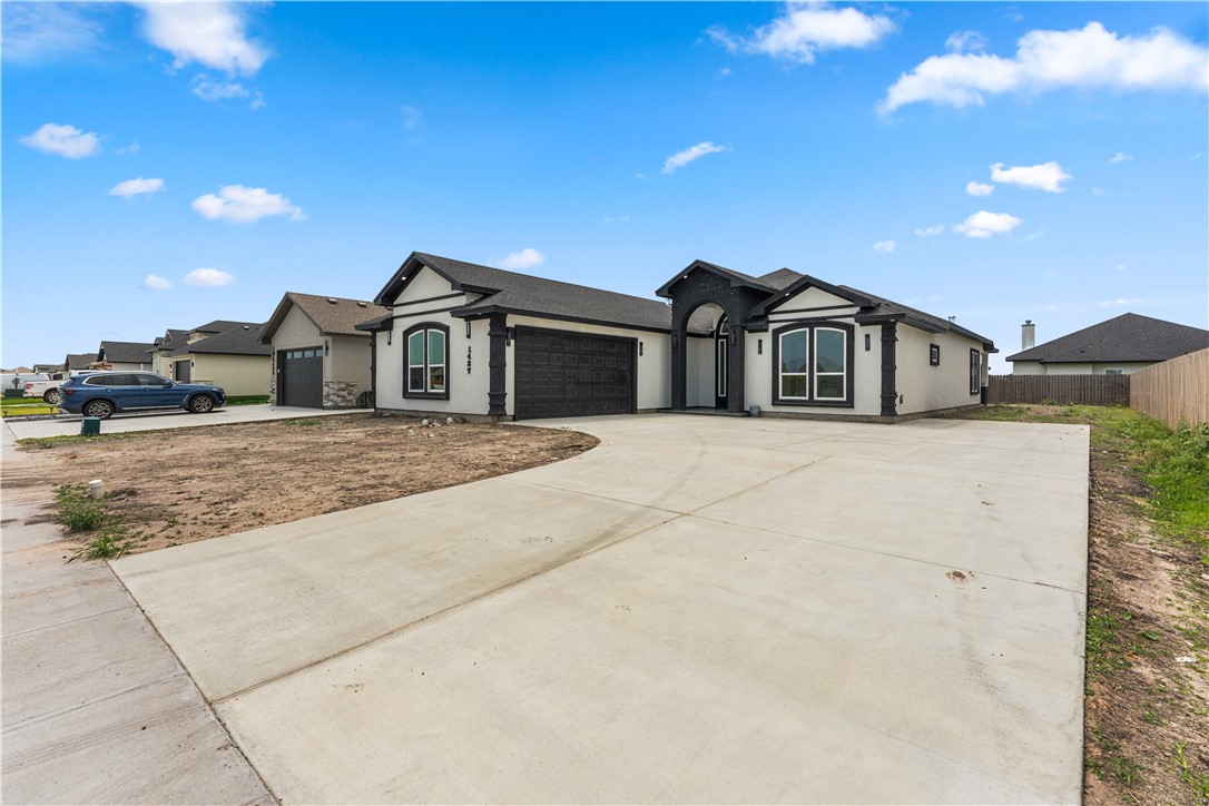 1437 Jack Chesney Property Photo 2