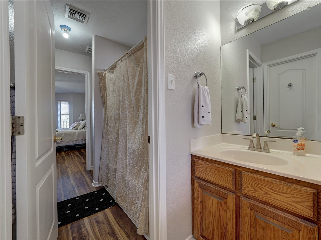 8221 Etienne Dr Property Photo 34