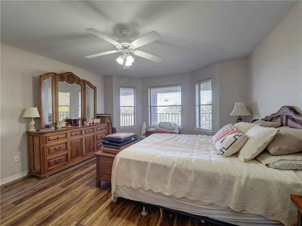 8221 Etienne Dr Property Photo 37