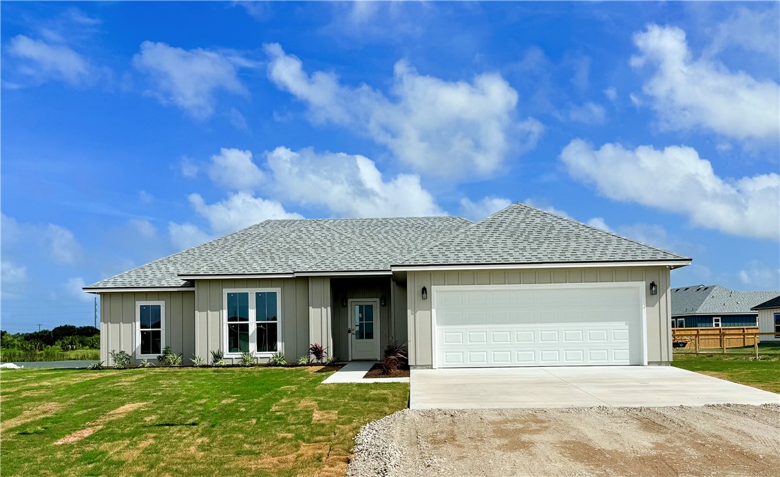 122 Mclead Property Photo 1