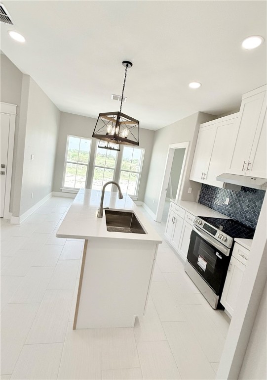 122 Mclead Property Photo 7