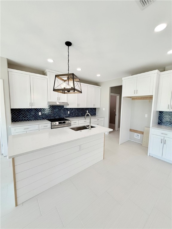 122 Mclead Property Photo 8