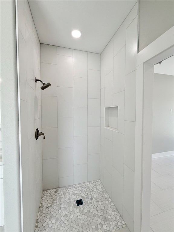 122 Mclead Property Photo 13