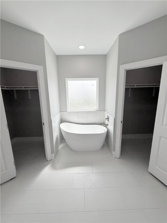 122 Mclead Property Photo 14