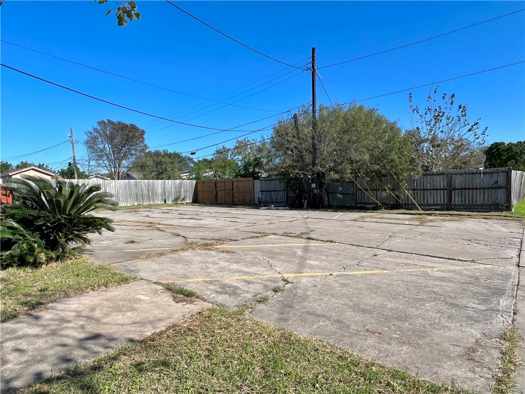 4942 Everhart Property Photo 20
