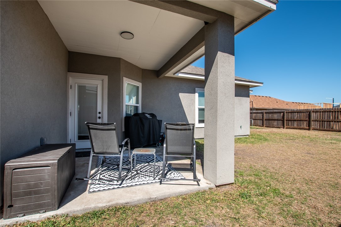 11518 Willow Weep Dr Property Photo 14