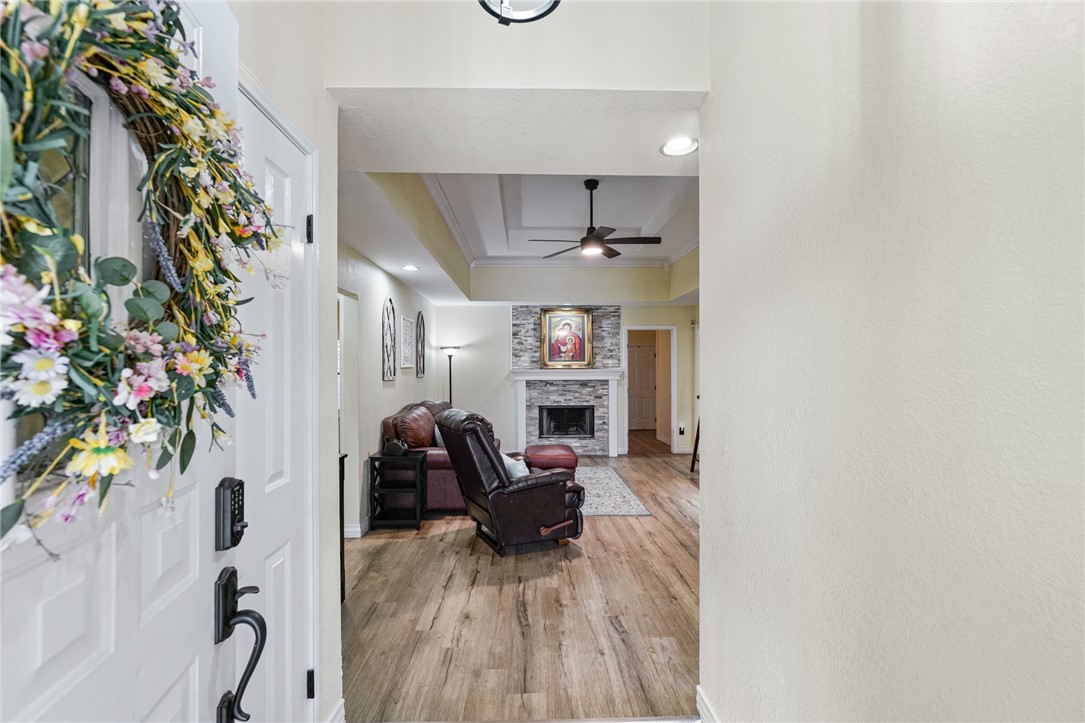 4334 Aspen Grove Dr Property Photo 3