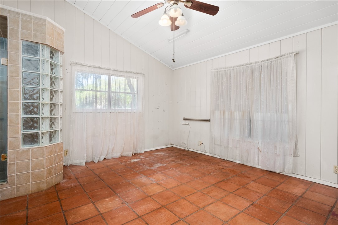 1801 Kenney Lane Property Photo 10
