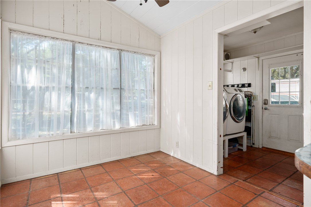 1801 Kenney Lane Property Photo 17