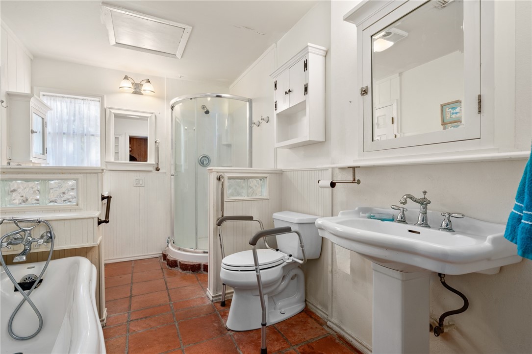 1801 Kenney Lane Property Photo 21