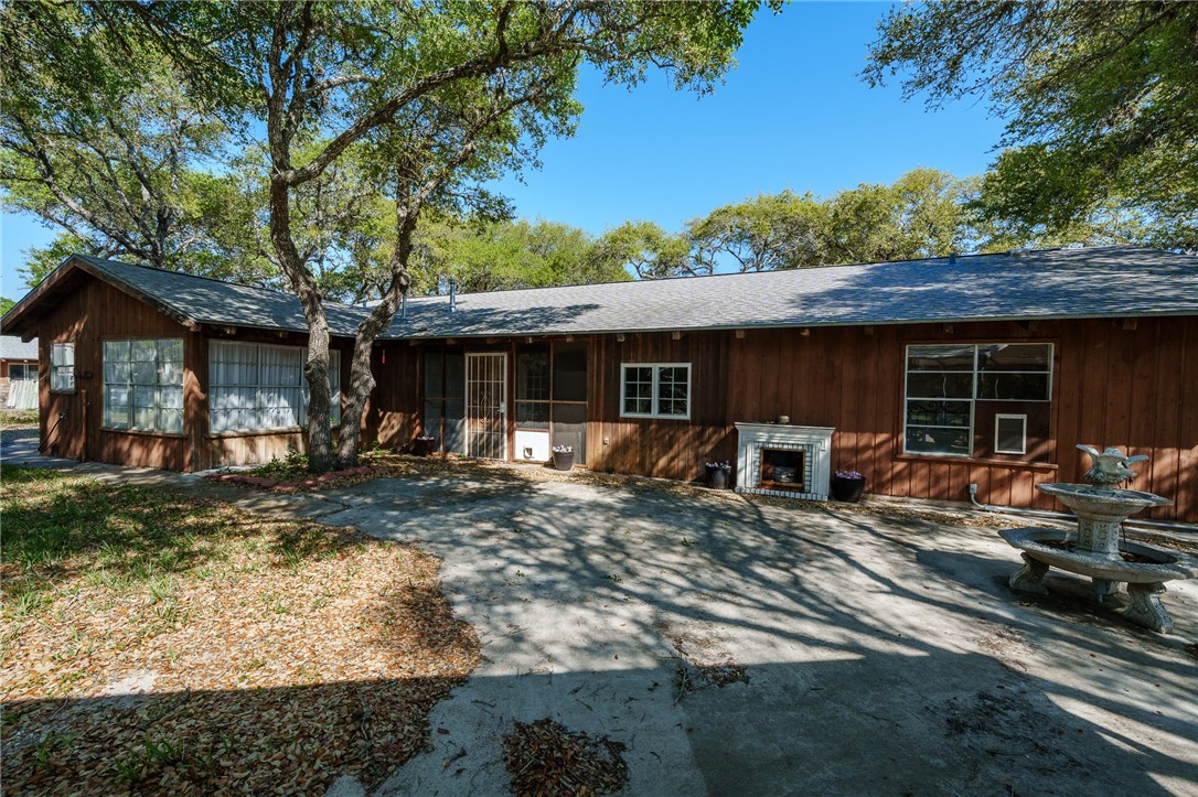 1801 Kenney Lane Property Photo 28
