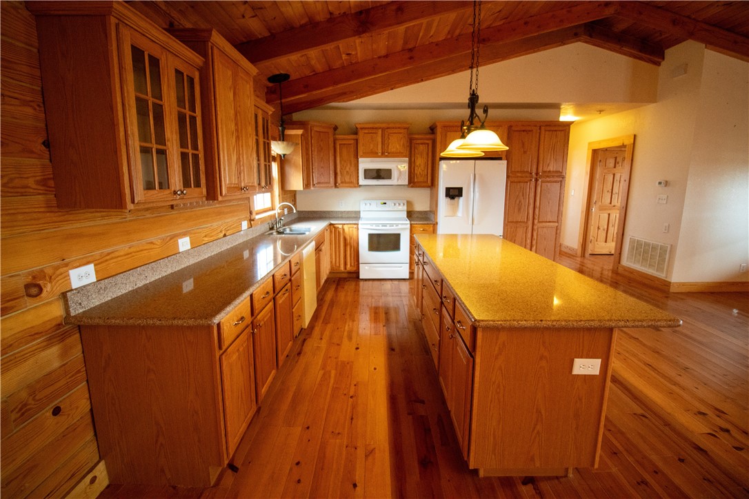 11701 Hwy 359 Property Photo 9