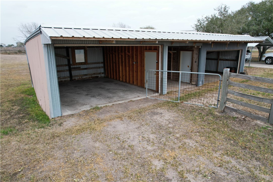 11701 Hwy 359 Property Photo 33