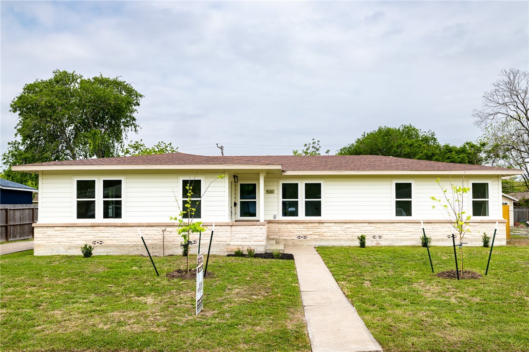 530 Indiana Ave Property Photo 1