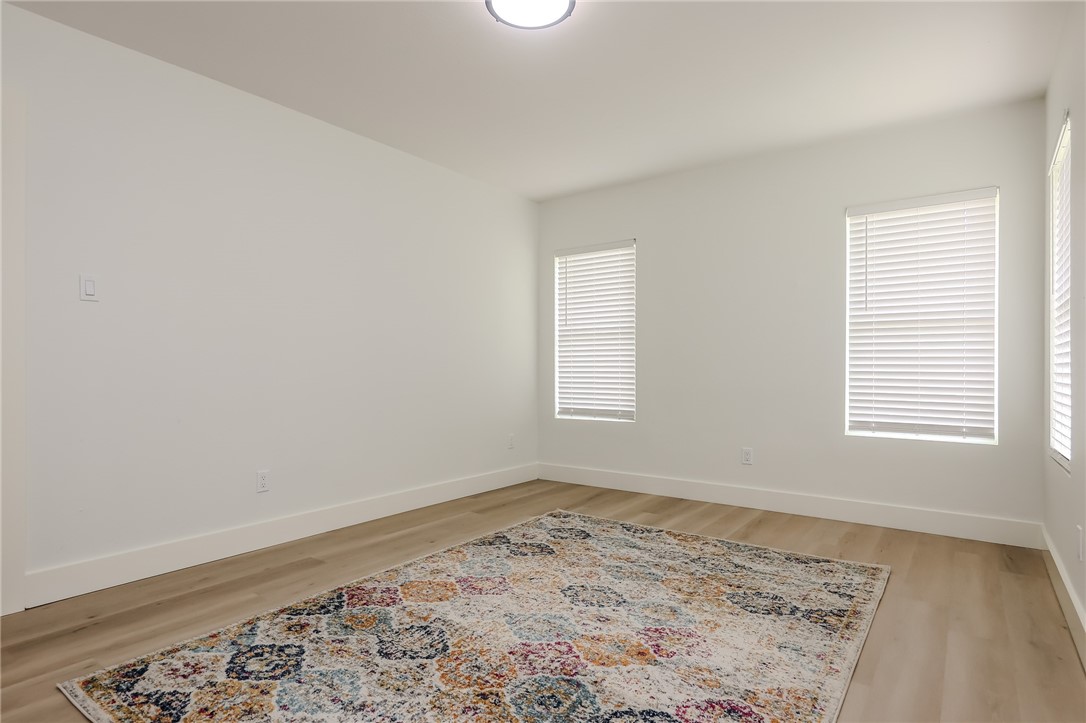 530 Indiana Ave Property Photo 20