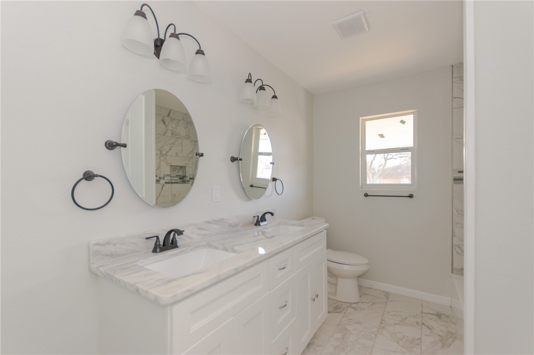 472 Coral Pl Property Photo 9