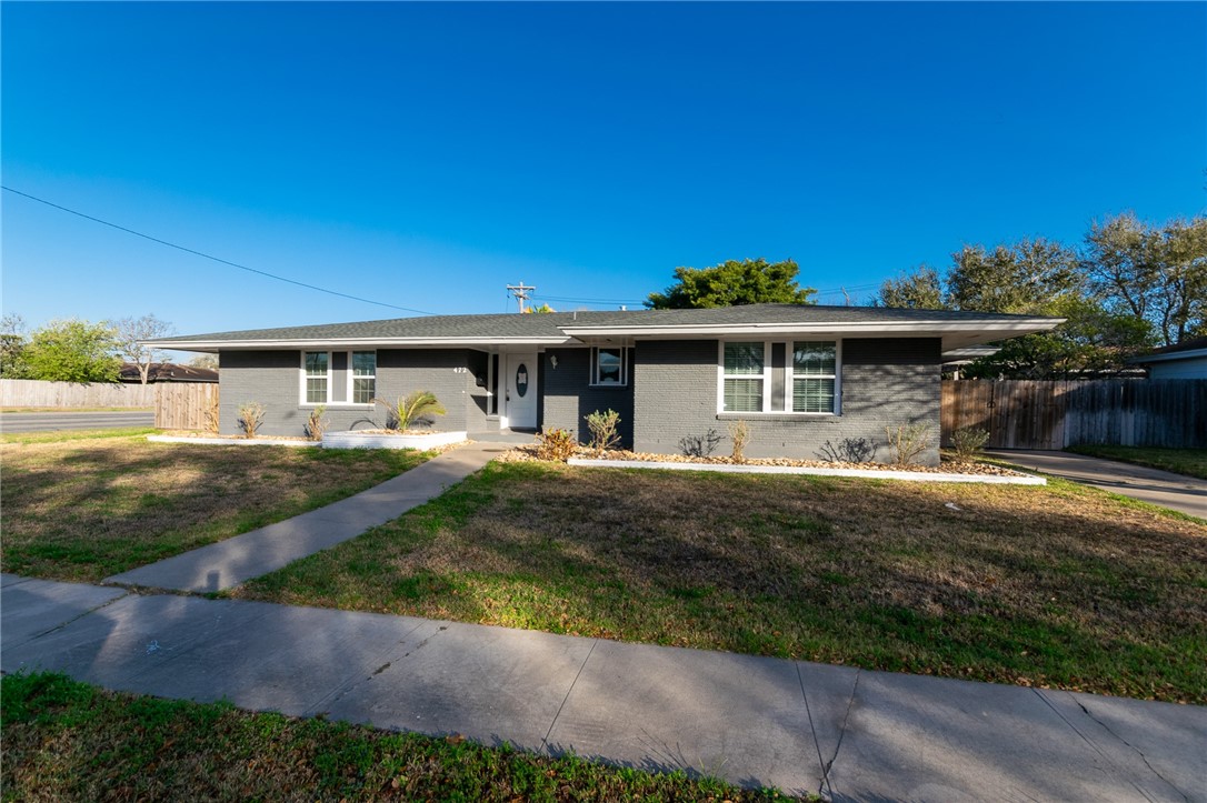 472 Coral Pl Property Photo 16
