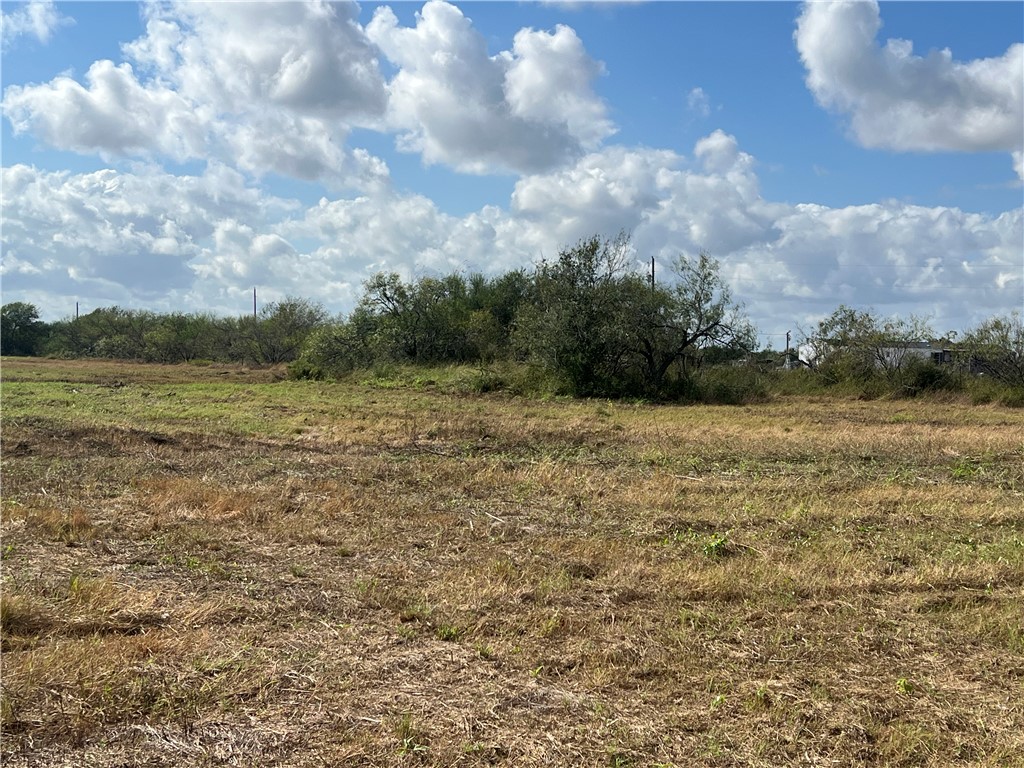 00 Us-77 Property Photo