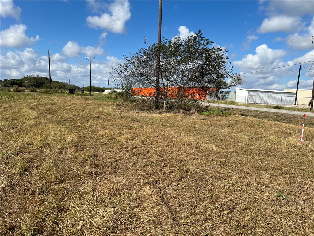 00 Us-77 Property Photo 16