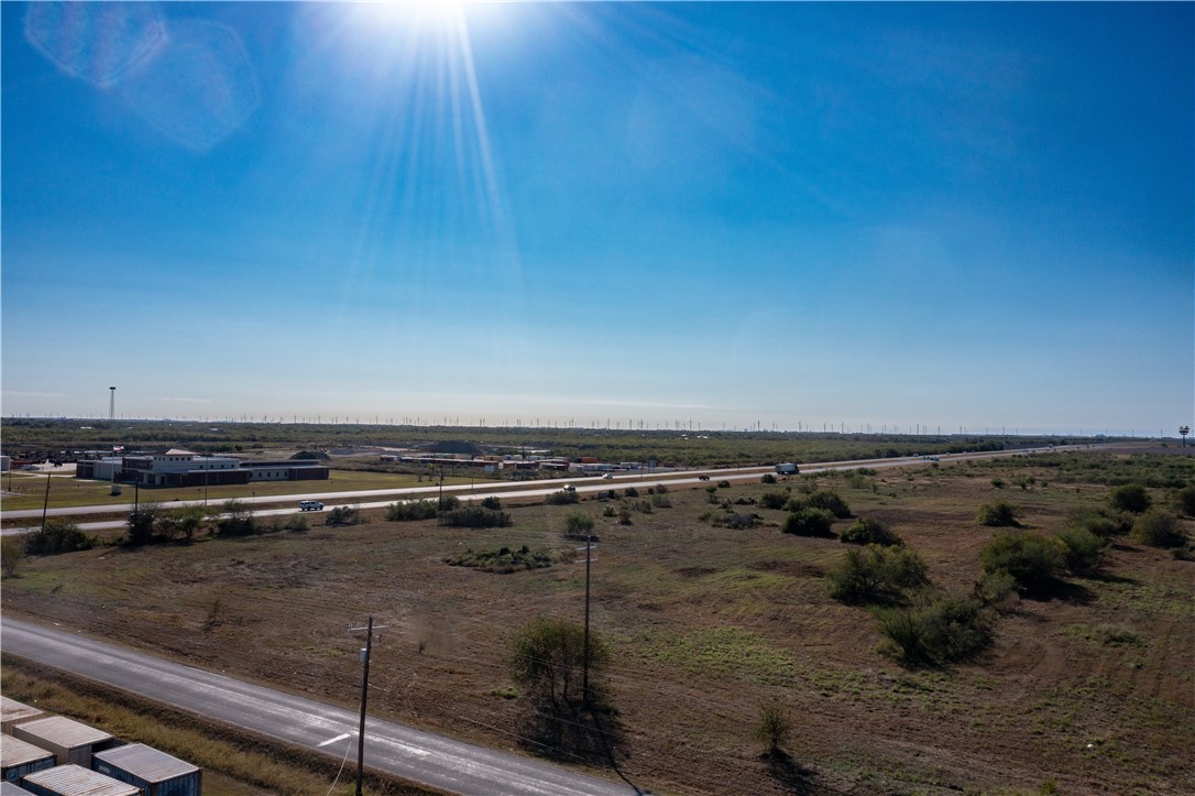 00 Us-77 Property Photo 17