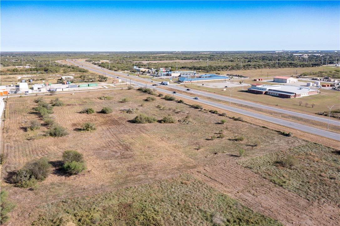 00 Us-77 Property Photo 23
