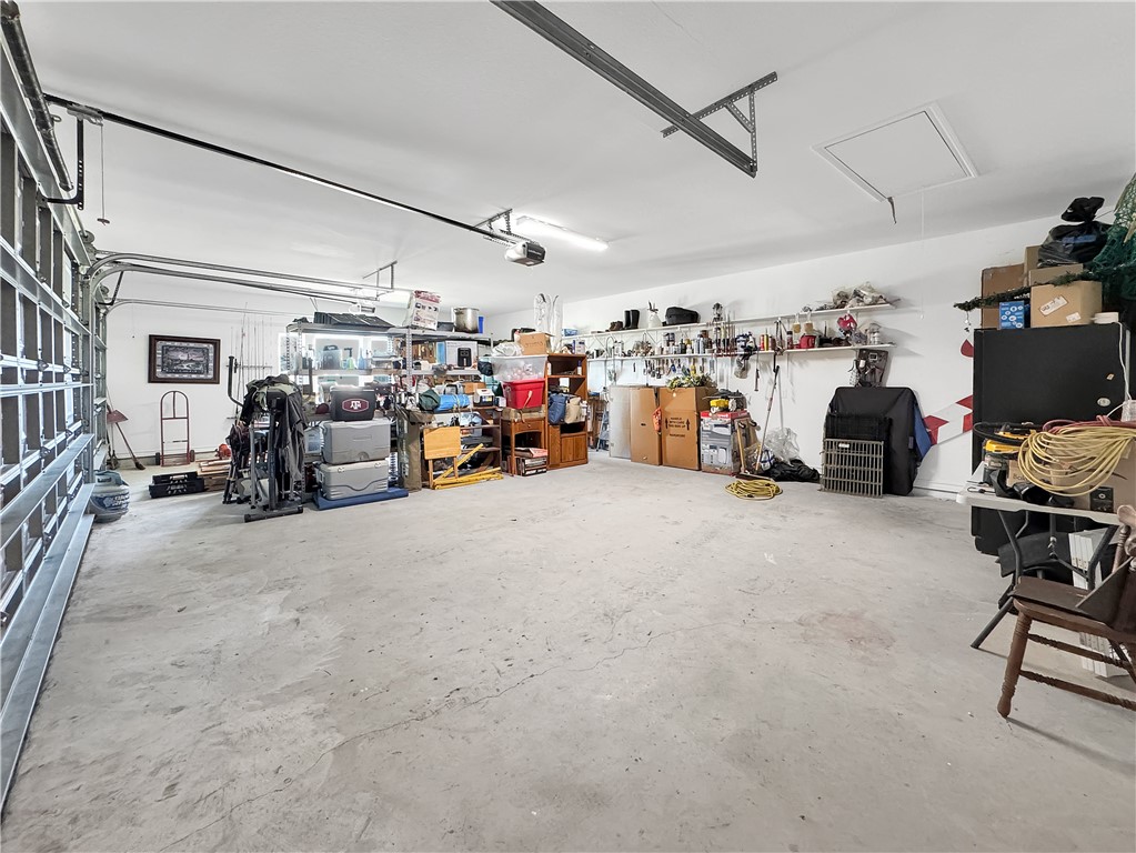 625 Hyacinth Dr Property Photo 34