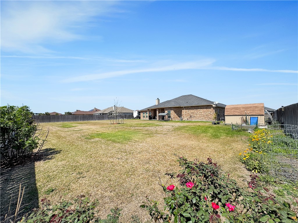 625 Hyacinth Dr Property Photo 37