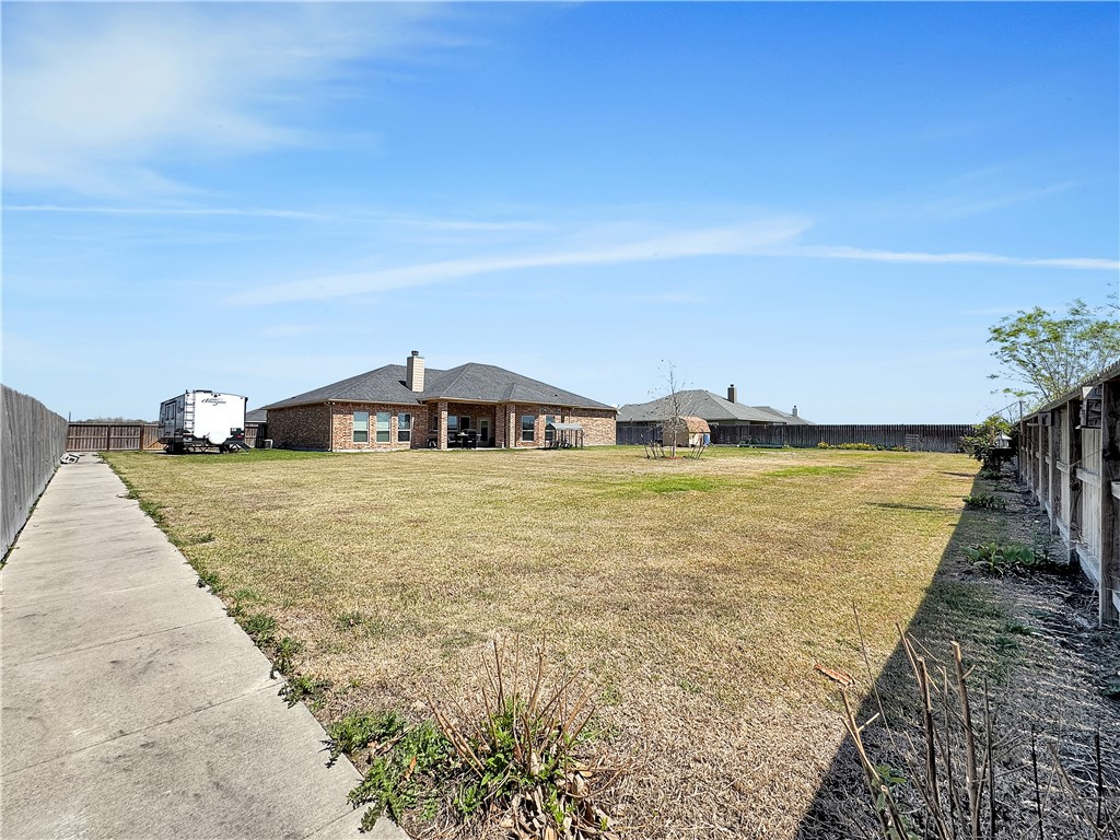 625 Hyacinth Dr Property Photo 39