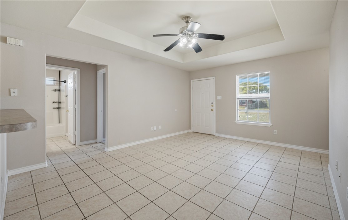 2021 Crestmont St Property Photo 2
