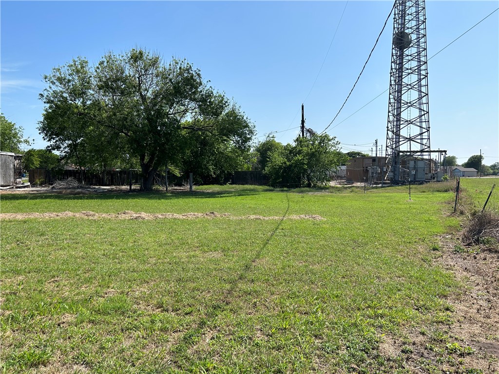 623 Commerce St Property Photo 10