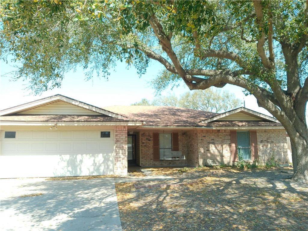 538 Vega Dr Property Photo