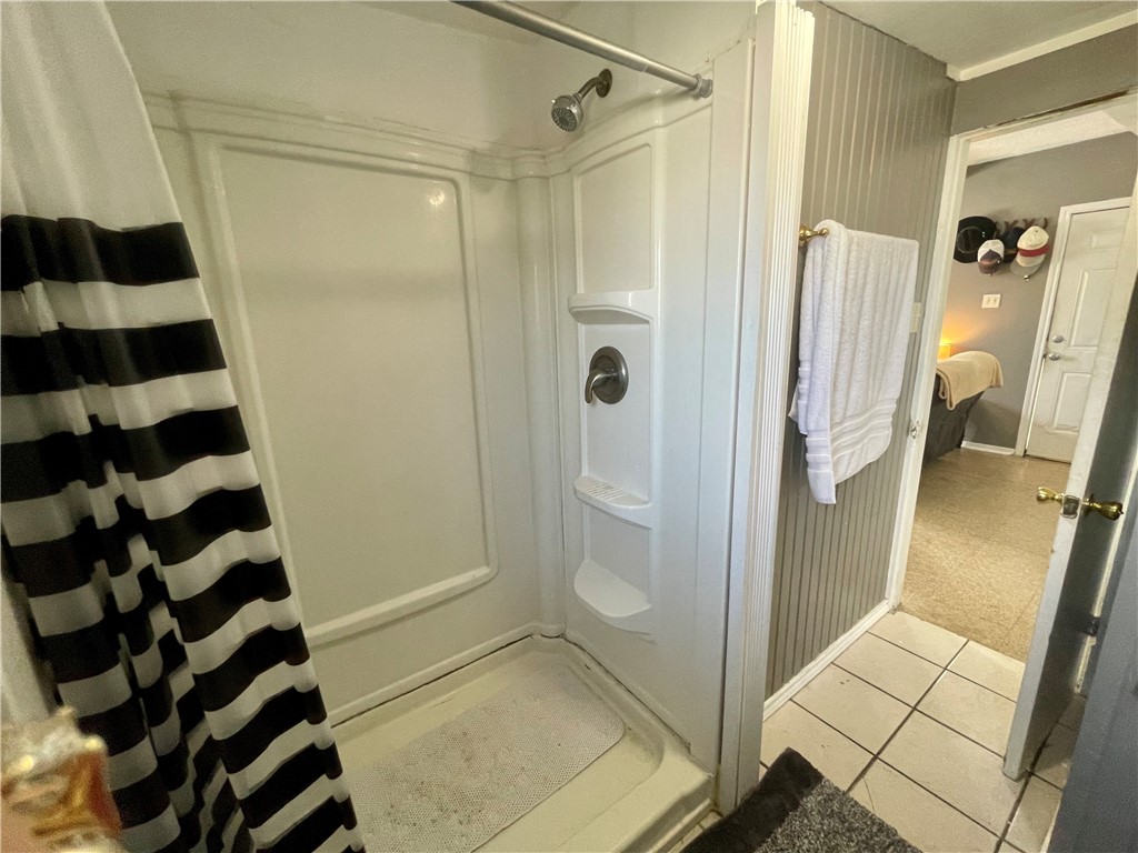 404 9th St Property Photo 12