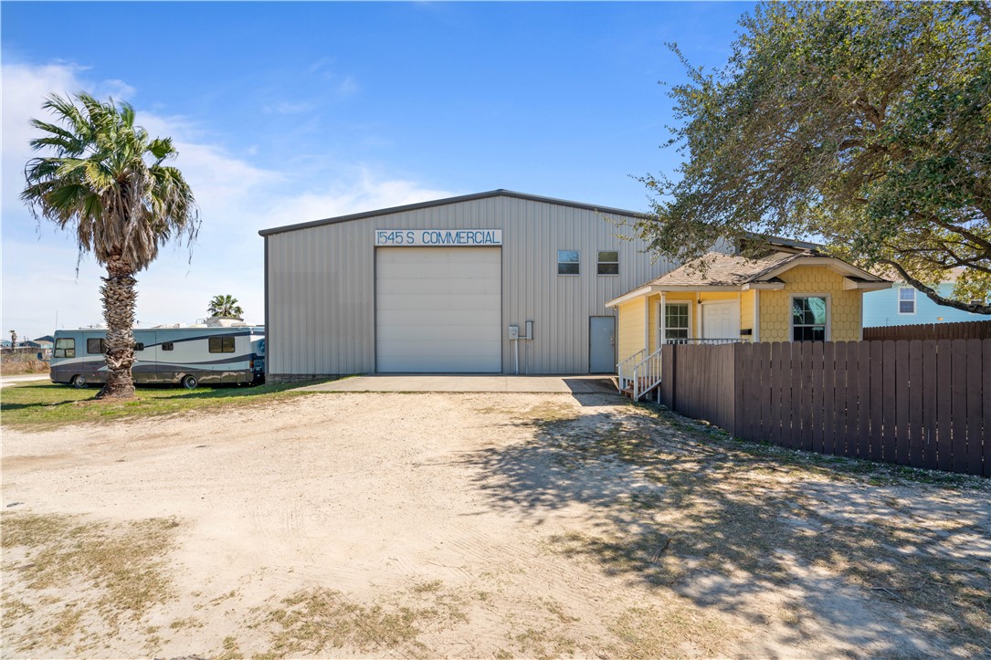1545 S Commercial St Property Photo 1