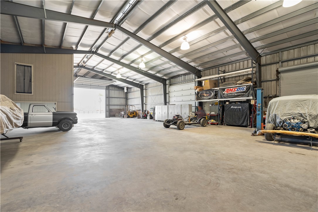 1545 S Commercial Property Photo 10
