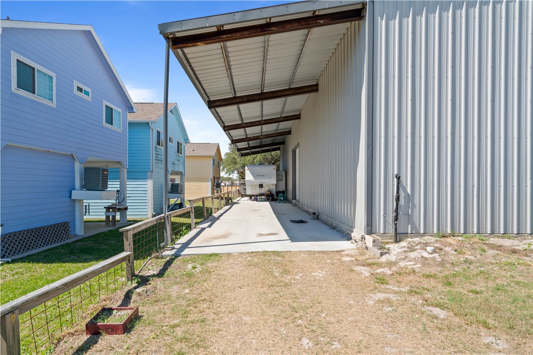 1545 S Commercial St Property Photo 18