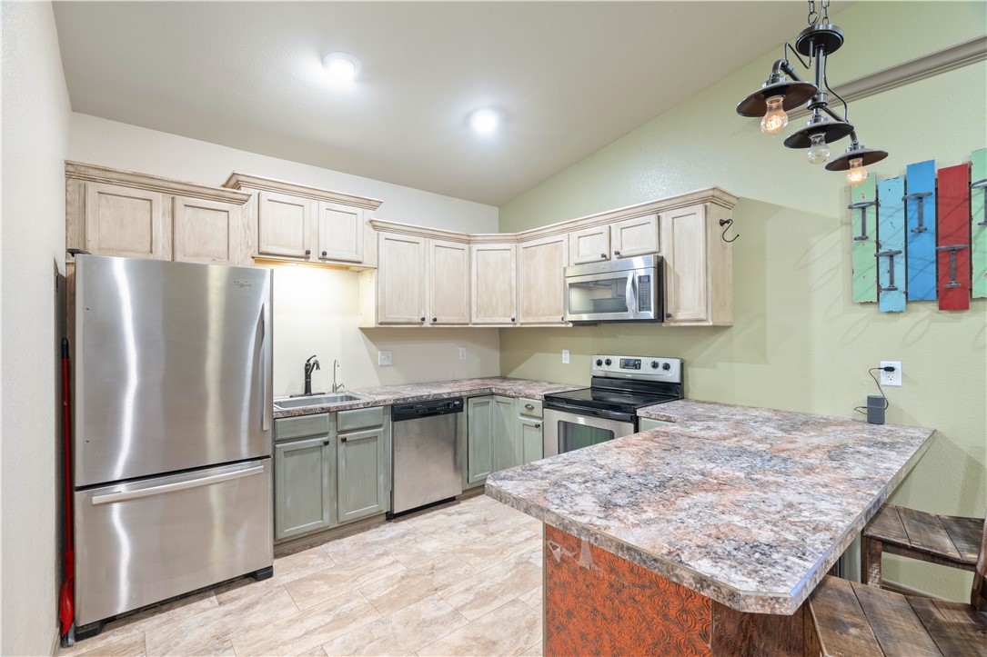 1545 S Commercial Property Photo 25