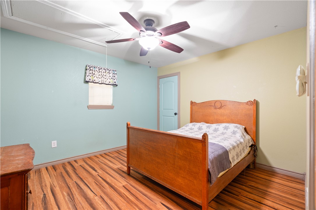 1545 S Commercial Property Photo 31