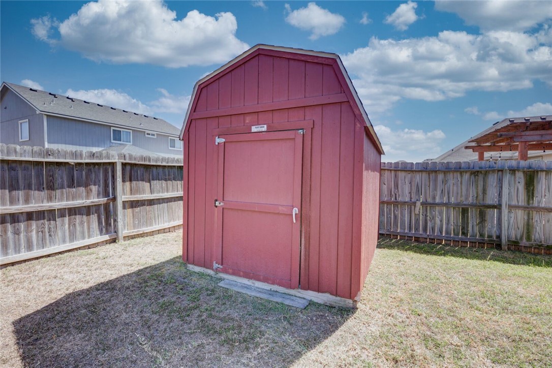 7222 Brown Dr Property Photo 24