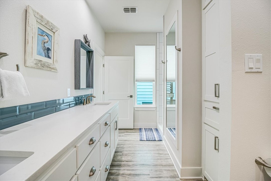 276 Nautilus Property Photo 22
