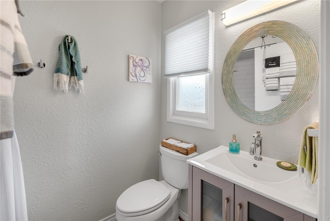 15401 Fortuna Bay Dr 104 Property Photo 6
