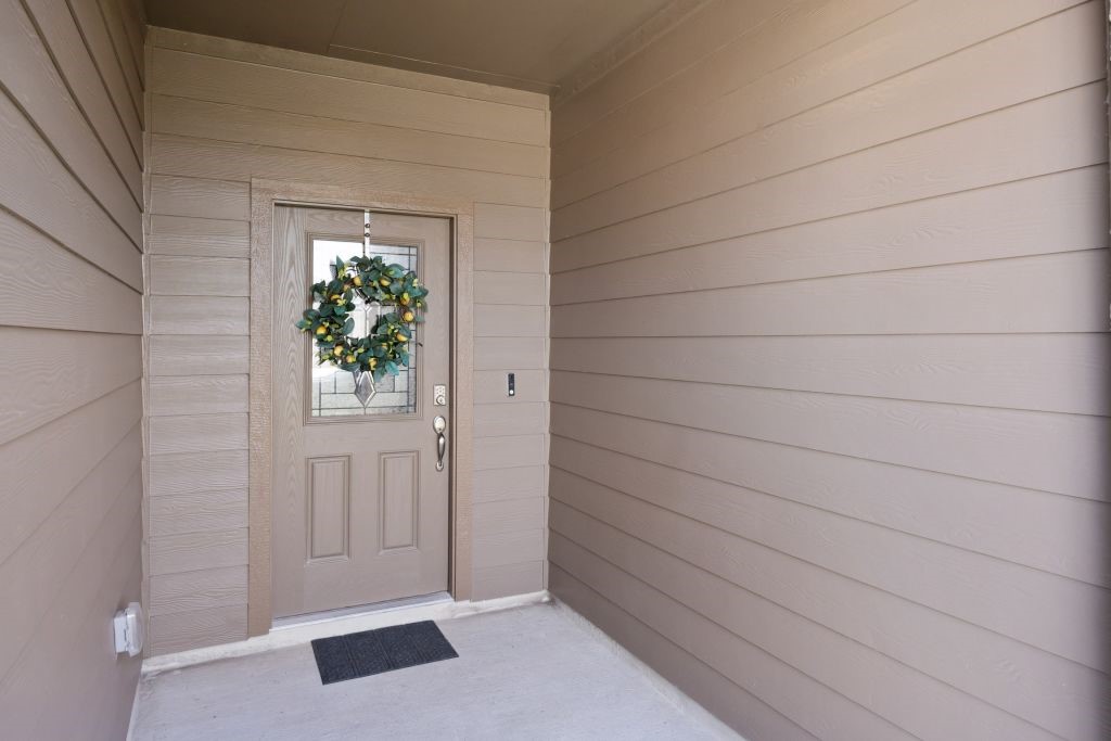 Undefined Property Photo 3