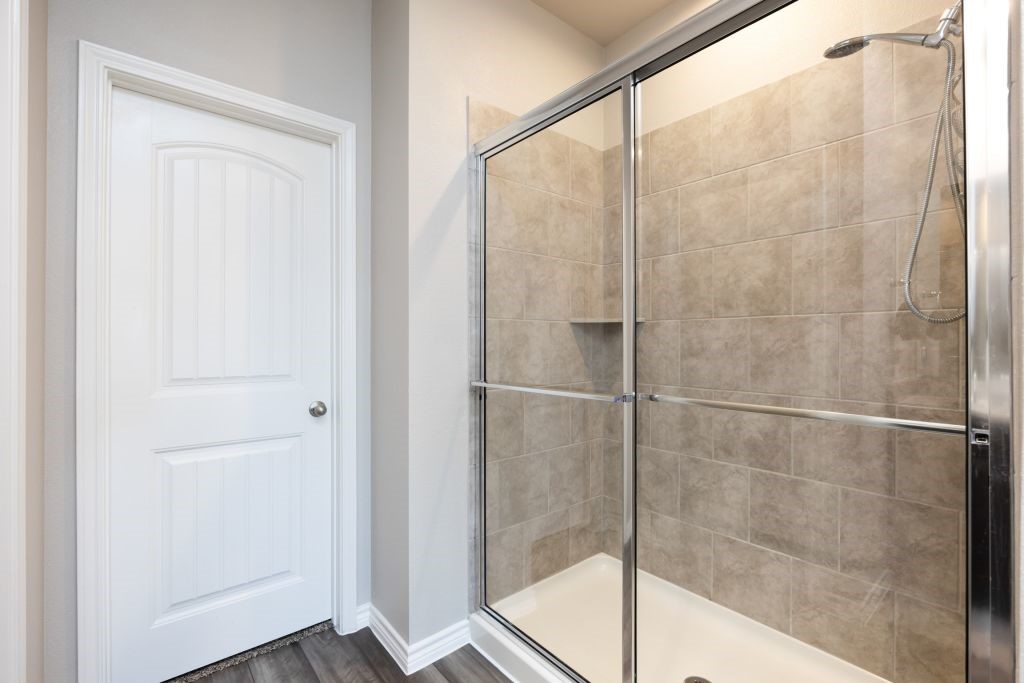 Undefined Property Photo 18