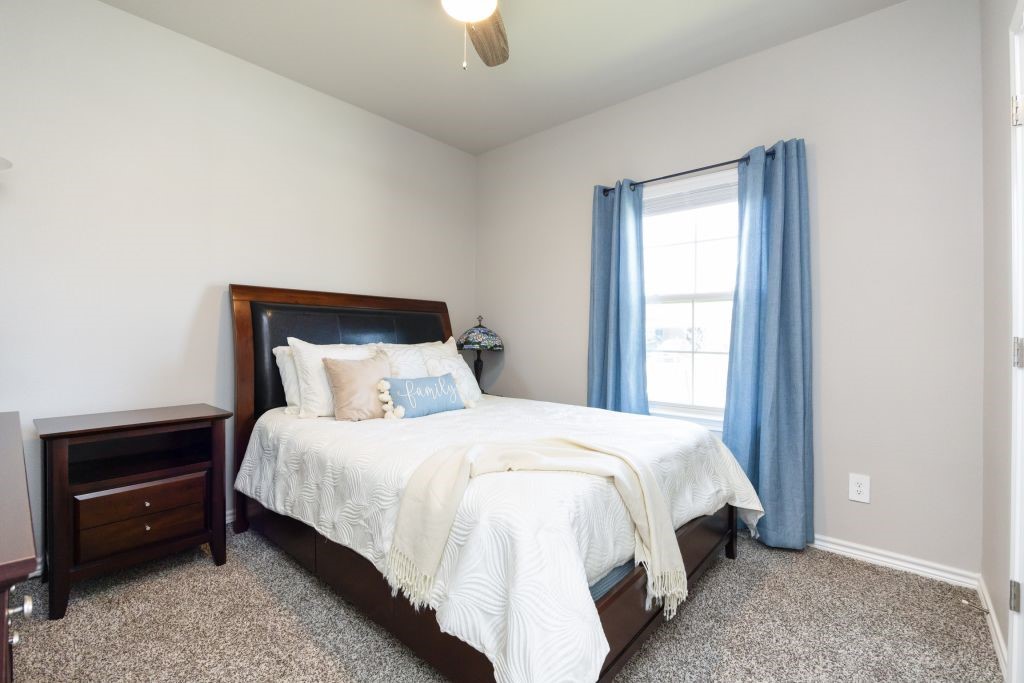 Undefined Property Photo 19